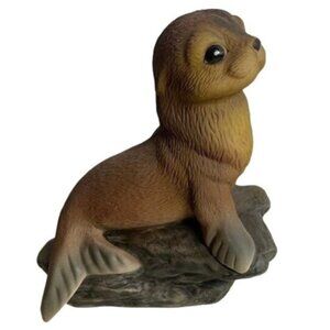 Baby Seal Masterpiece Homco Porcelain Figure 6 inch Tall